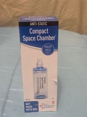 Source Unknown Compact Space Chamber - Blue and White